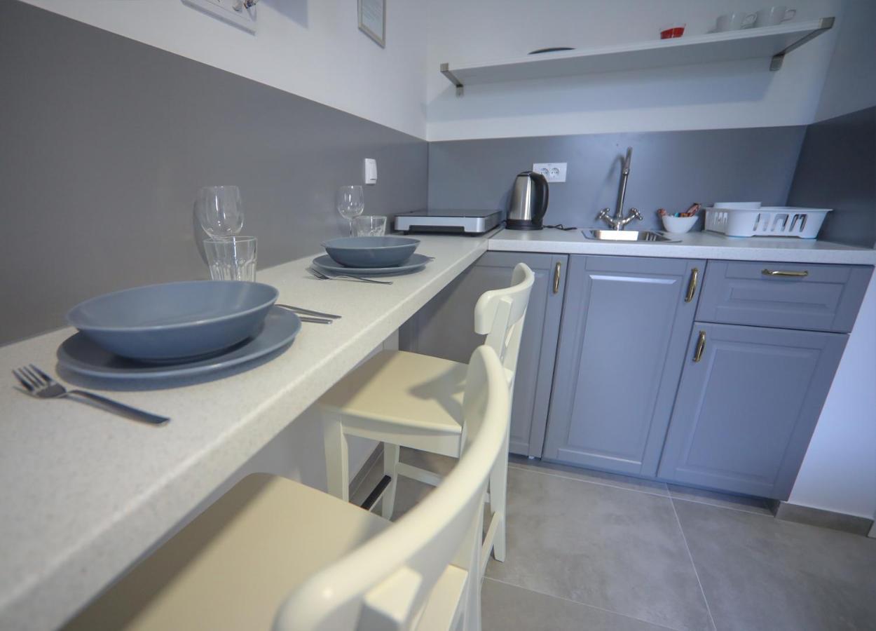 Code Srebrno Jezero Apartment เวลิโก กราดิชเต ภายนอก รูปภาพ