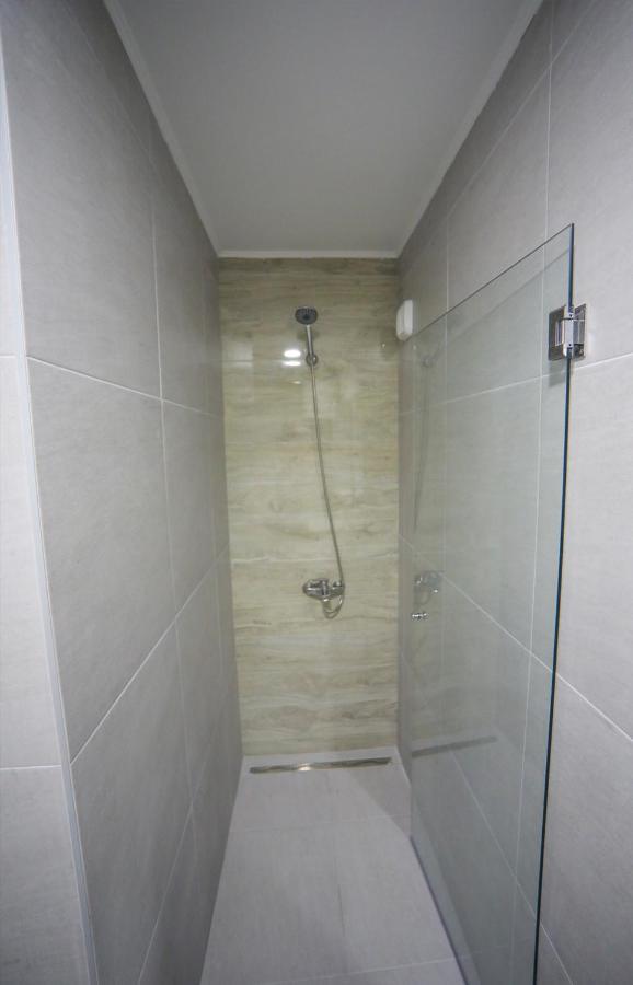 Code Srebrno Jezero Apartment เวลิโก กราดิชเต ภายนอก รูปภาพ