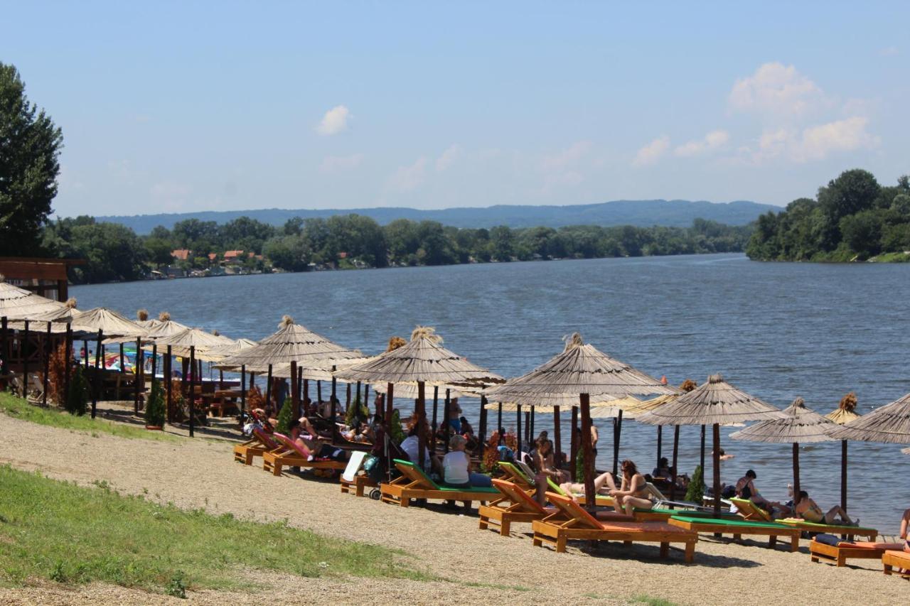 Code Srebrno Jezero Apartment เวลิโก กราดิชเต ภายนอก รูปภาพ